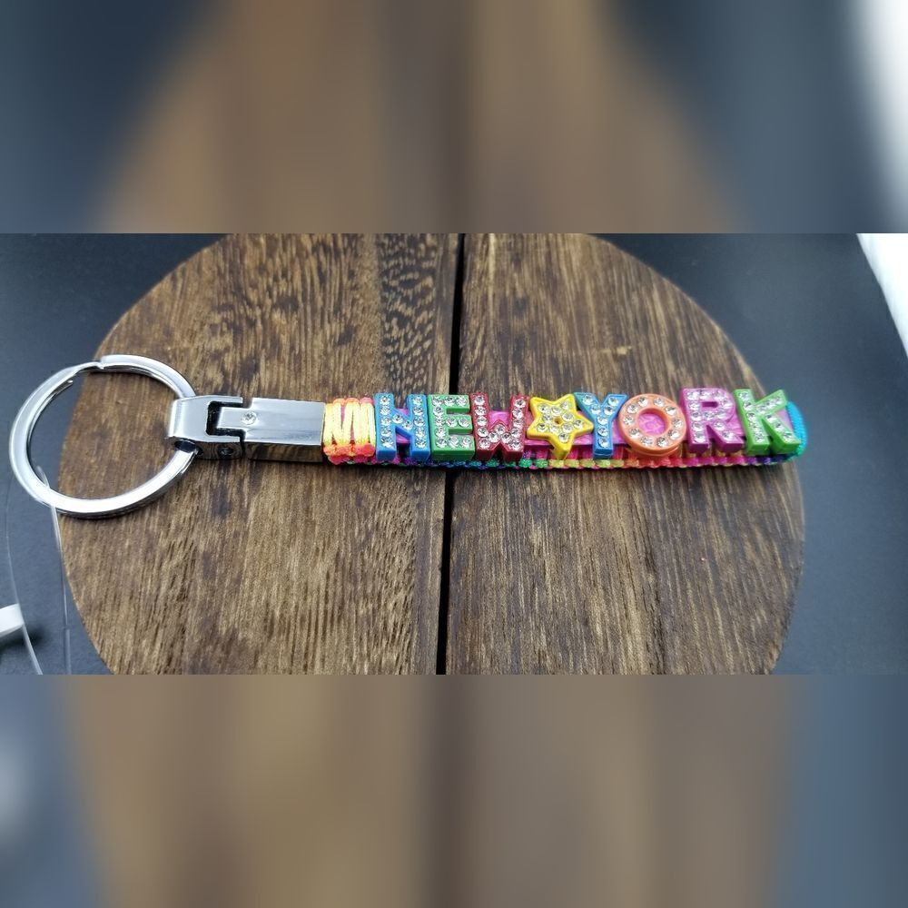 New york lanyard keychain colorful bright rainbow MISC